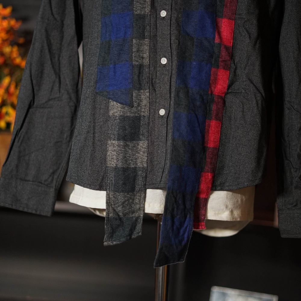 SHIRT - Picture 3 of 6